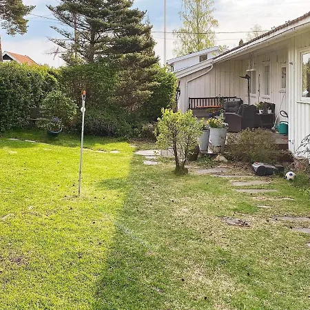 9 Person In Nesoya-by Traum * Sandvika (Baerum)